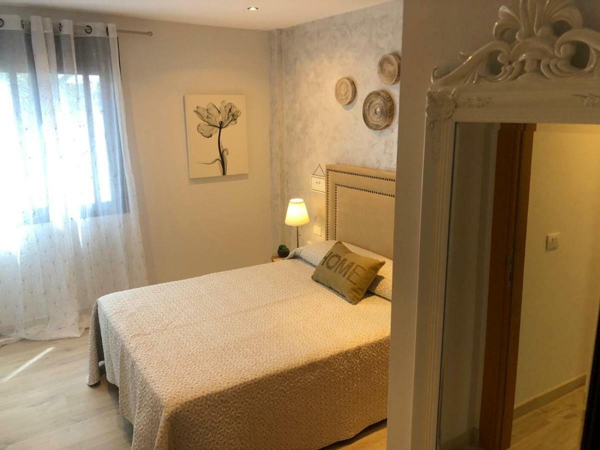 La Laguna Luxe Apartment Bagian luar foto